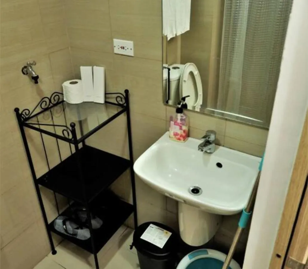 Pasay Moa 1155 Affordable Staycation Near Picc Ccp