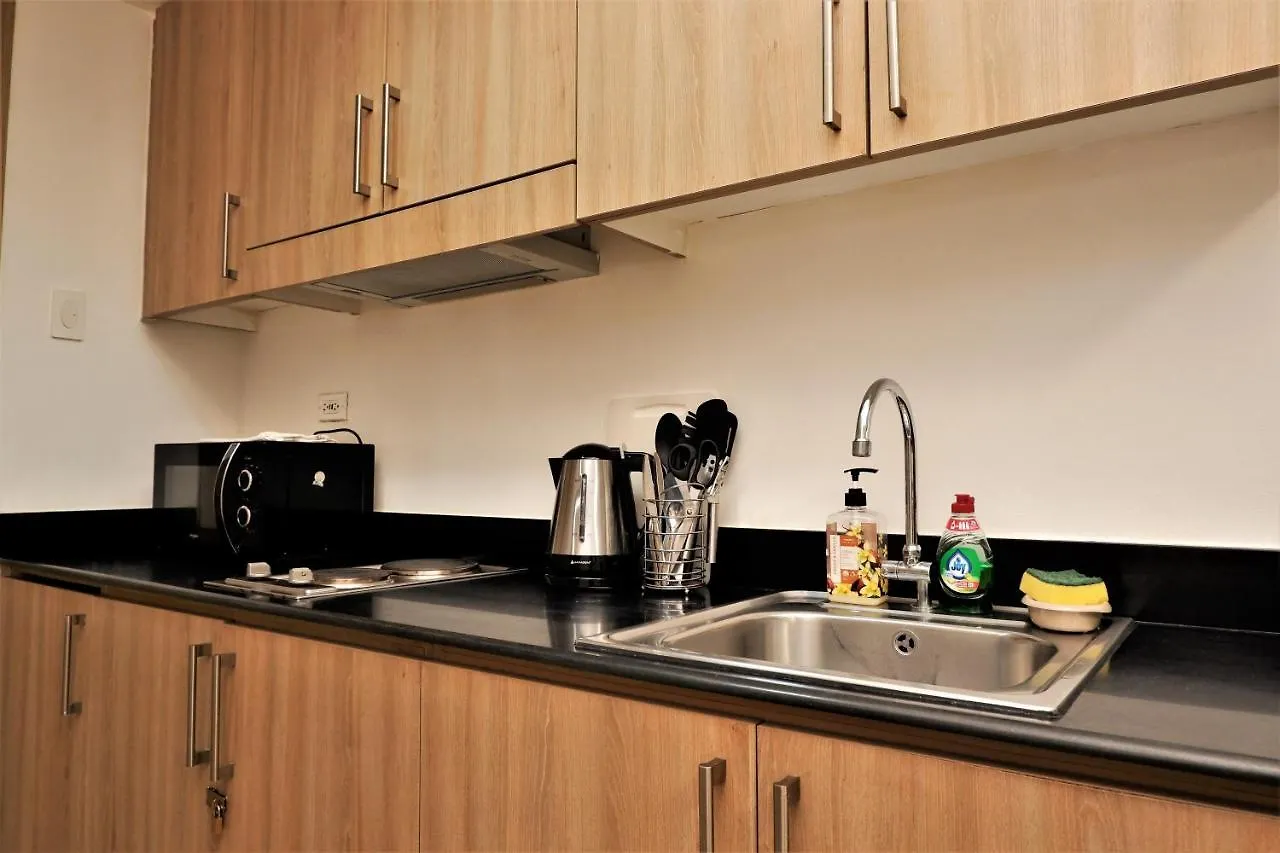 Pasay Moa 1155 Affordable Staycation Near Picc Ccp Philippines